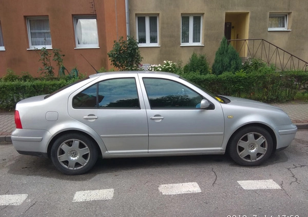 Volkswagen Bora cena 8900 przebieg: 261800, rok produkcji 1999 z Knurów małe 191